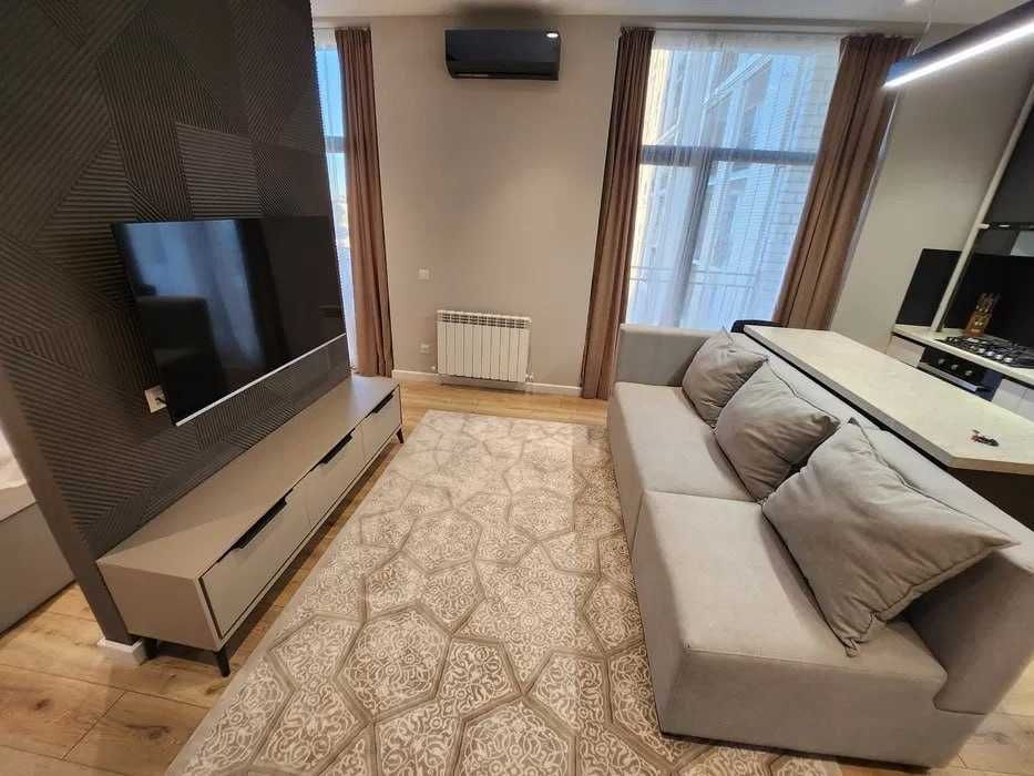 СРОЧНОЕ Сдаётся кв ул Шота Руставели 2/6/8 ро-н Яккасарайский 977*