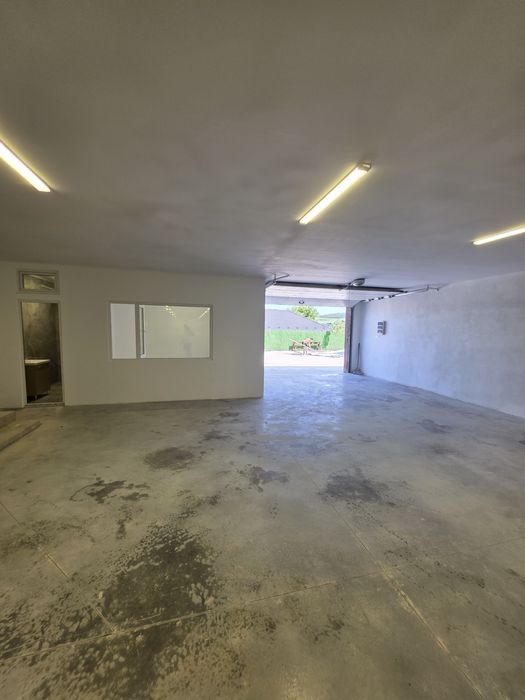 Spațiu de închiriat