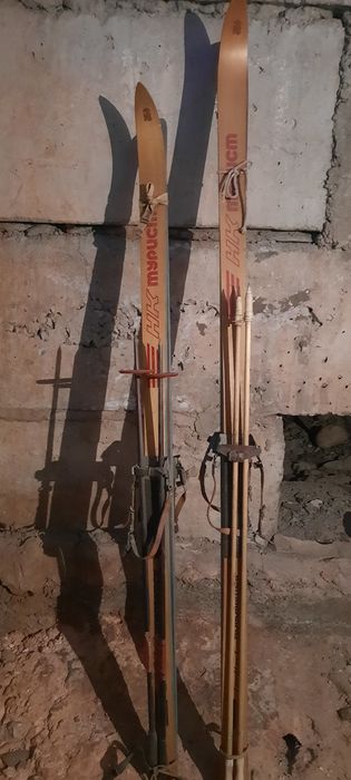 Продам лыжи СССР турист