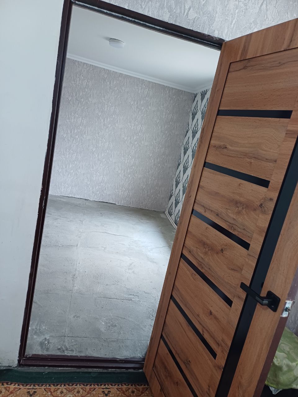 Продаеться участок на Бектемире , 4 сотки ,5 комнат