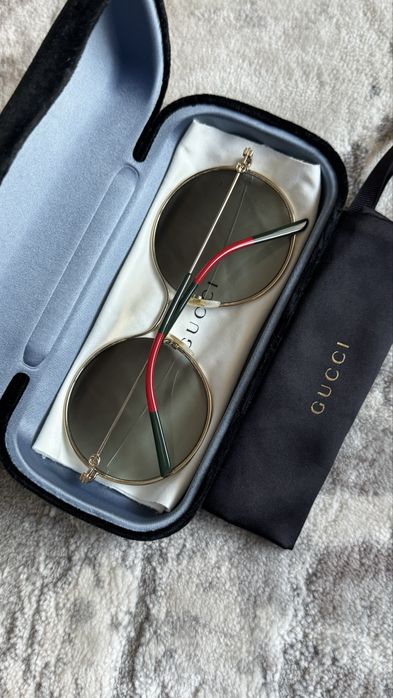 Vând ochelari GUCCI