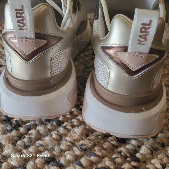 Оригинални сникърси на Karl lagerfeld