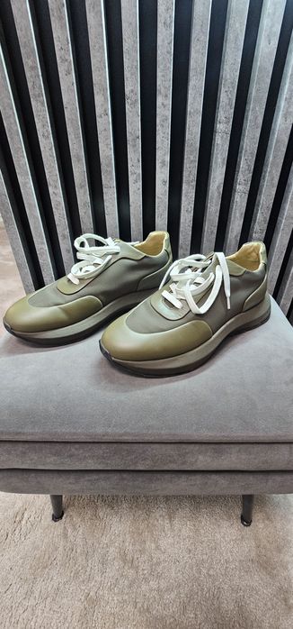 Adidasi Hermes originali