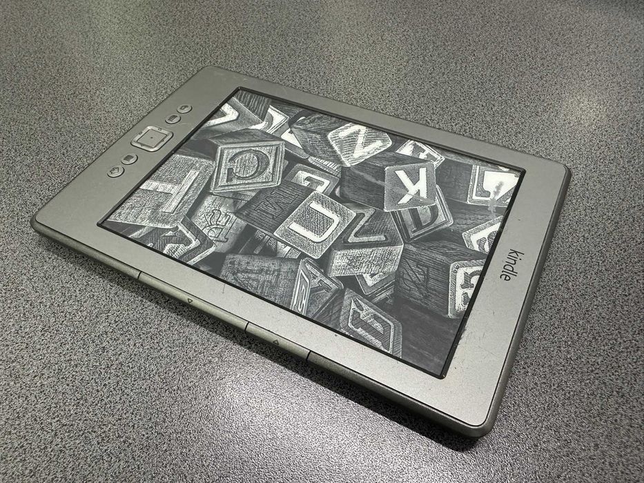 ebook reader amazon kindle 4th gen