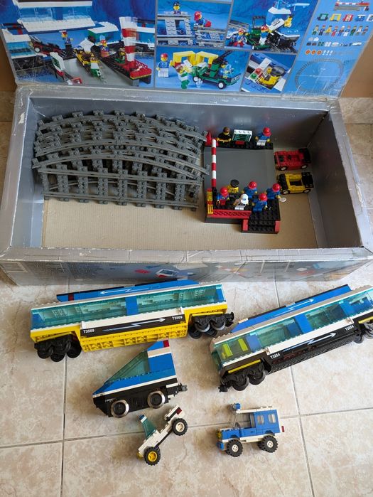 LEGO влакчета от 9 V волта