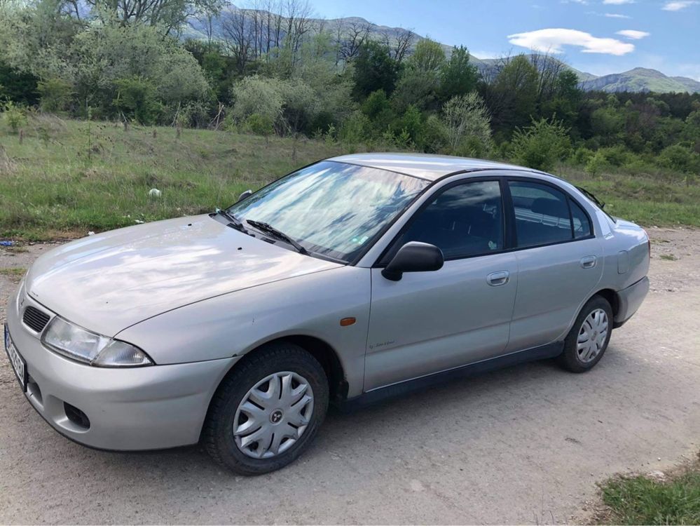 Продавам Mitsubishi Carisma 1.8 GLS НА ЧАСТИ