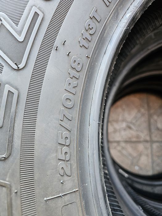 Anvelope 255/70 R18 H/T Wrangler / Defender