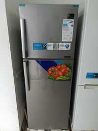 Холодильник Самсунг RT32FAJBDS, стальной