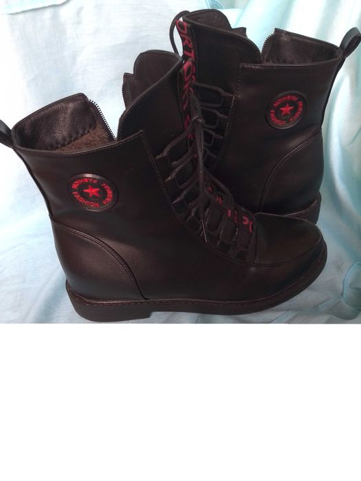 Дамски зимни боти