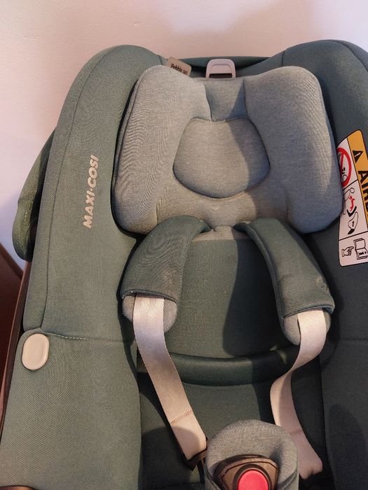 Scaun auto tip scoica I-Size Pebble Maxi Cosi