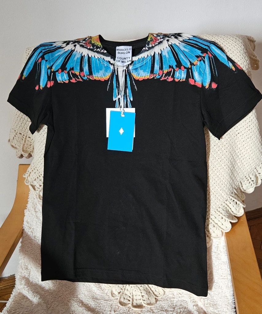 Tricou Marcelo Burlon ! Mărimi disponibile:S,M,L,XL,XXL