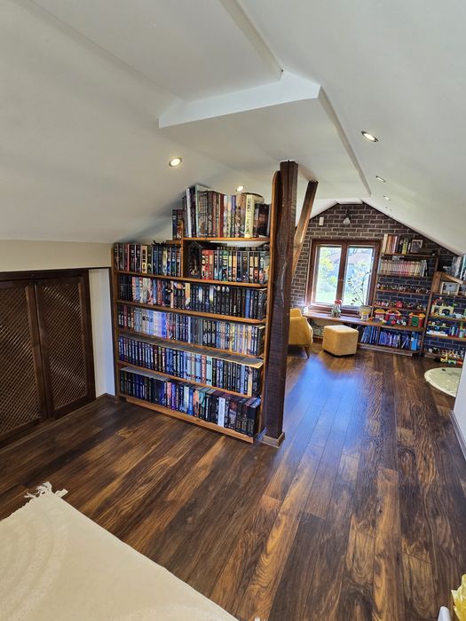 Продавам къща с. ЧУКОВЕЦ, област Перник