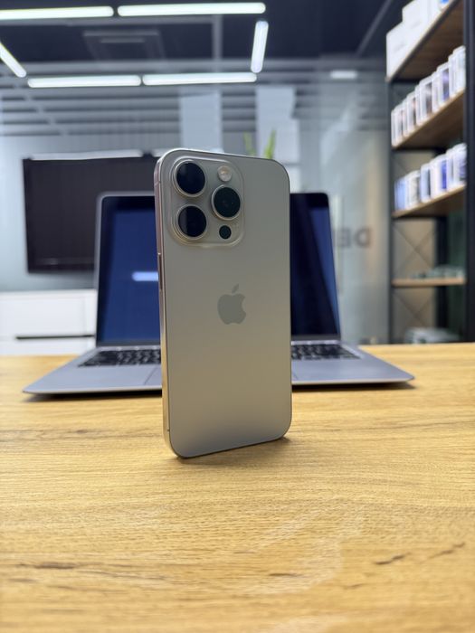 iPhone 15 Pro в рассрочку с первым всносым 339 у.е.