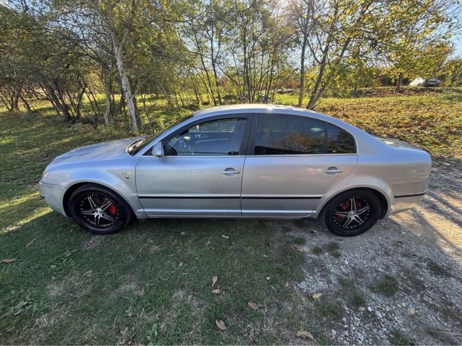 Vand skoda superb 1