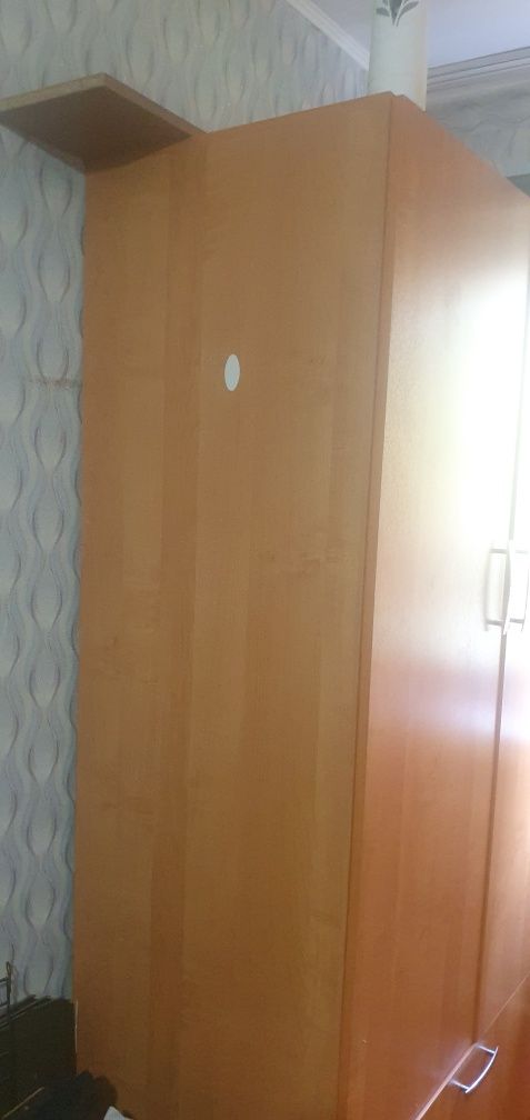 Продам шкаф для вещей