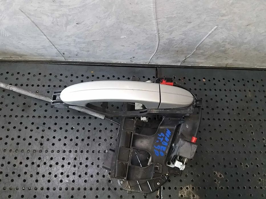 Maner broasca stanga spate ford mondeo 4 ba7 break am2ar26413aa bs71a264a27fb