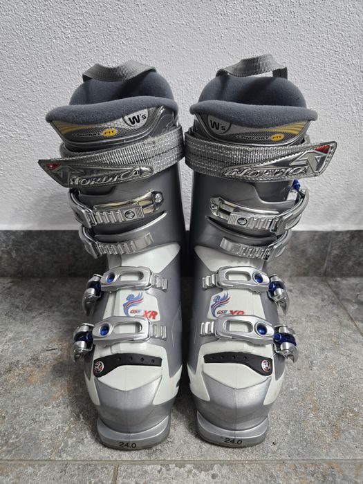 Clapari dama NORDICA