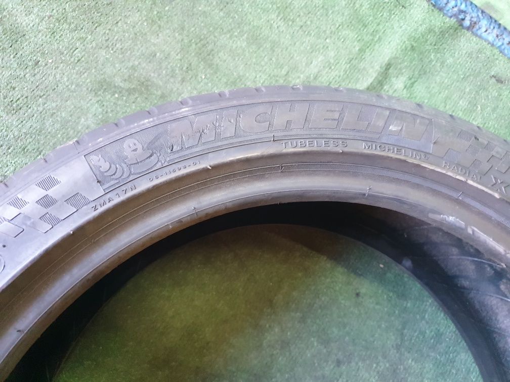 215 45 18 vara Michelin