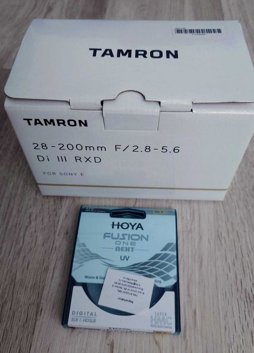 Obiectiv Tamron 28-200 F2.8-5.6 Di III RXD Montura SonyE + Filtru Hoya