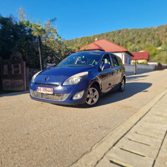 Renault Grand Scenic Renault Grand scenic 1.5 dci - 7 locuri