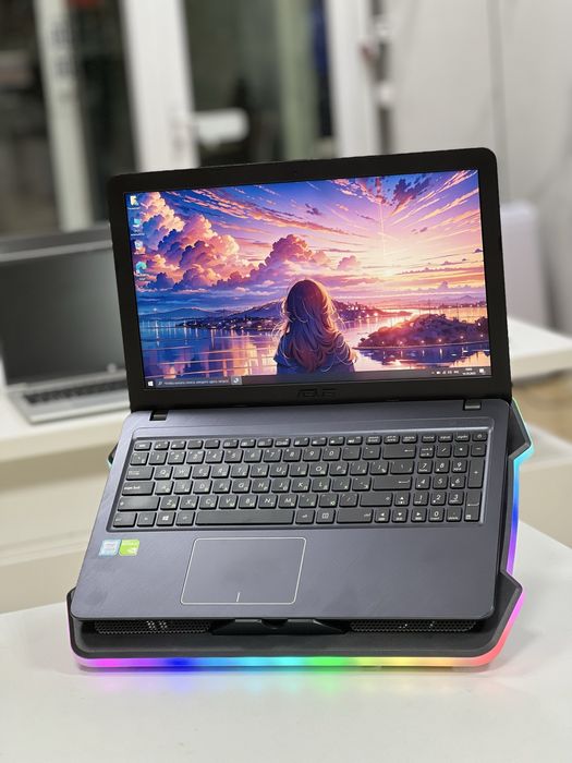 Ноутбук ASUS Vivobook | Intel Core i5-8250U | ОЗУ 8Gb