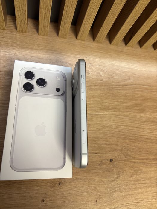iPhone 17 Pro | 256GB | White | Full Box | Garantie | Ca nou