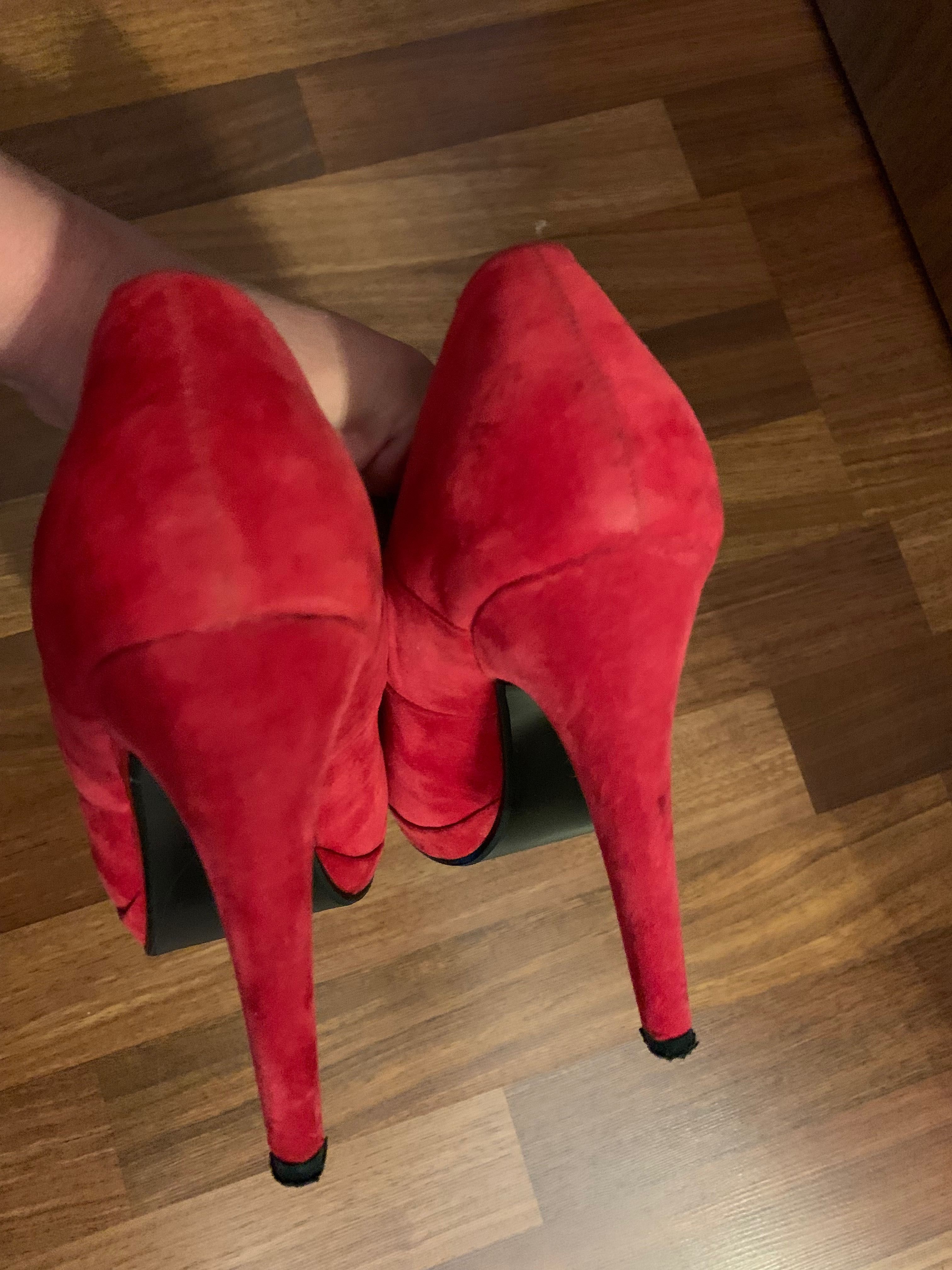 pantofi rosii masura 38
