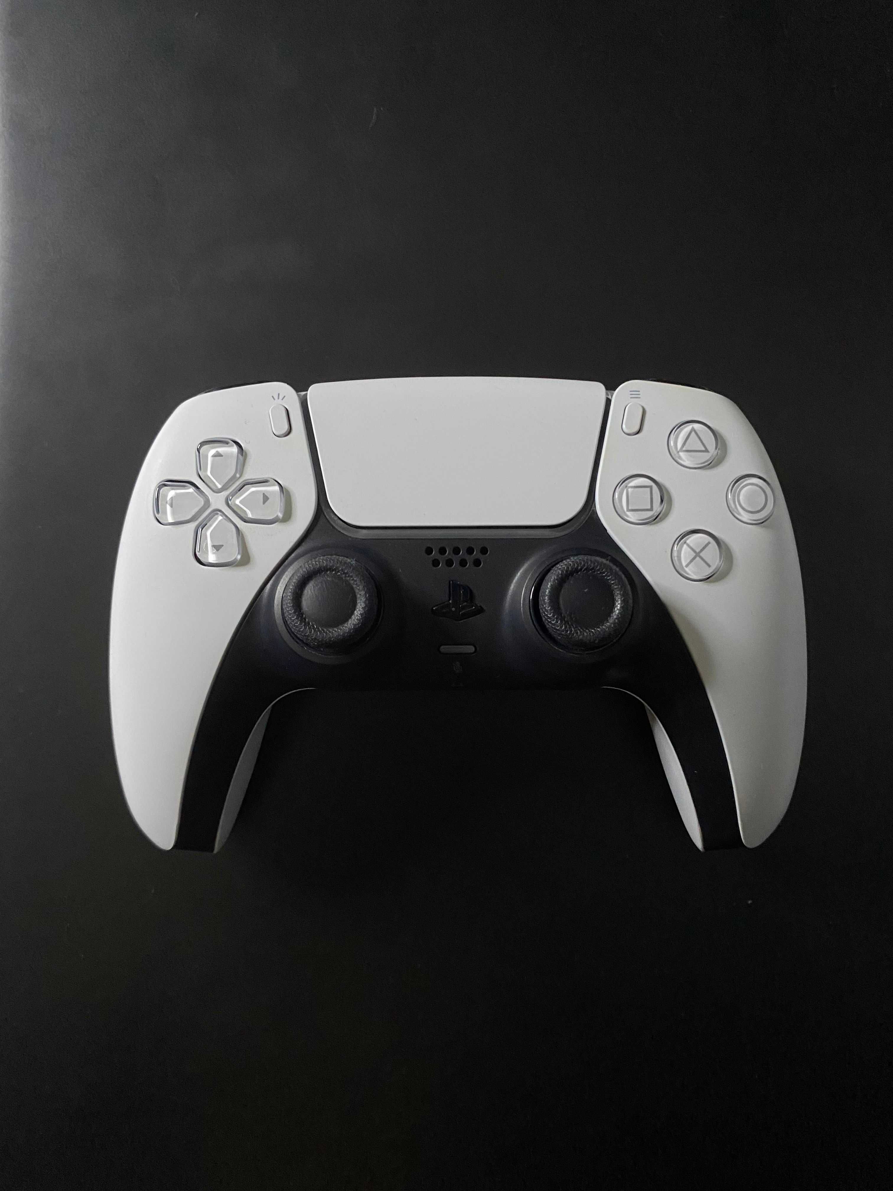 Playstation 5 - KAТО НОВ + оригинален джойстик