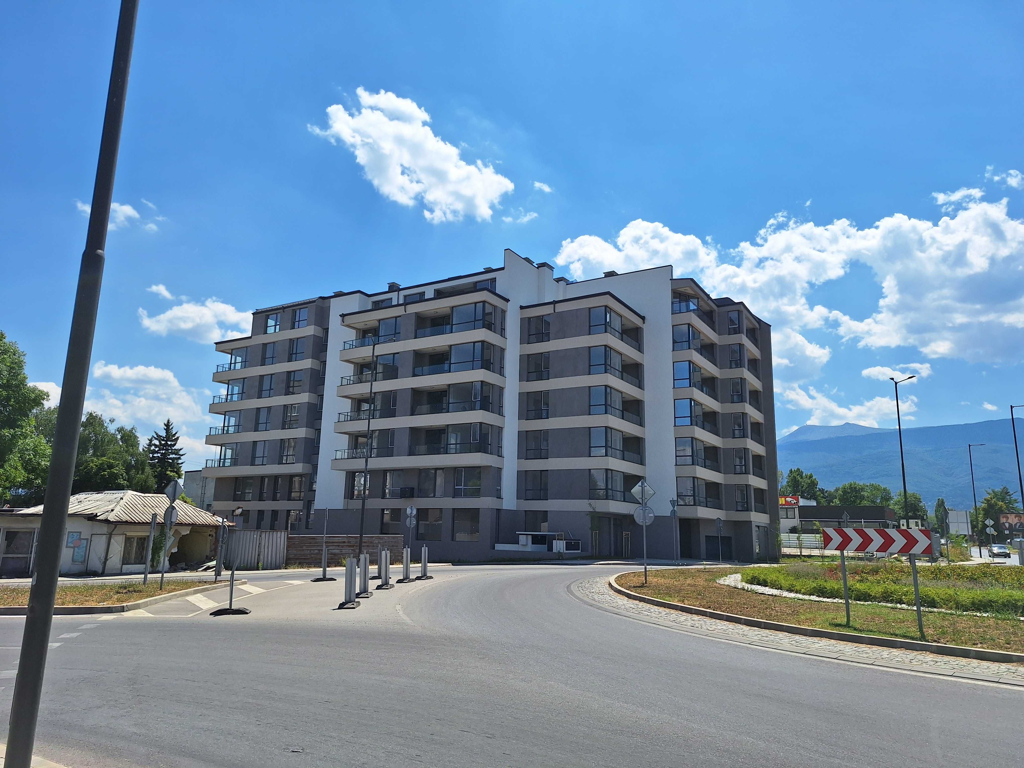 Гараж под наем в Дървеница - 30 кв.м