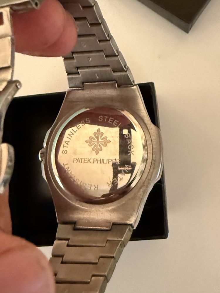 Продается часы Patek Philippe