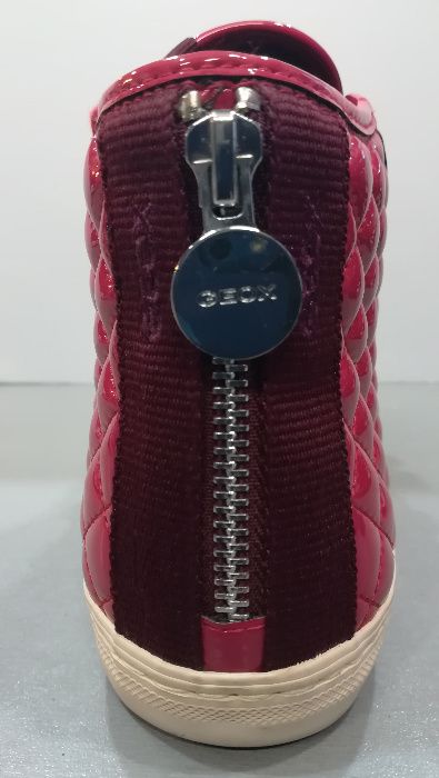 Geox Respira N39.Дамски кецове-лак.Нови.Оригинал.