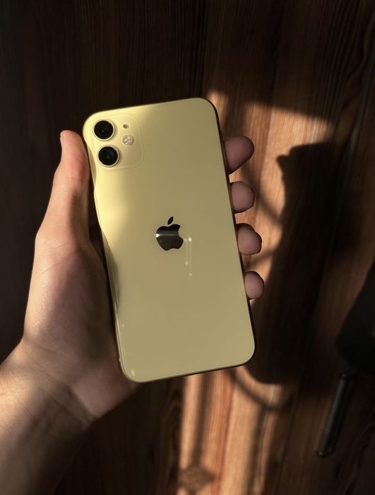 Iphone 11  64GB pul zarurligi uchun sotitman