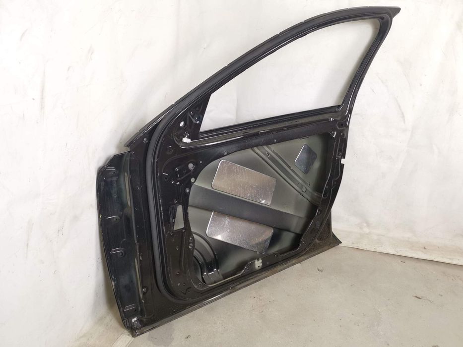 Дясна предна врата Мерцедес-Бенц С-Клас / Mercedes-Benz S-Class W222 [