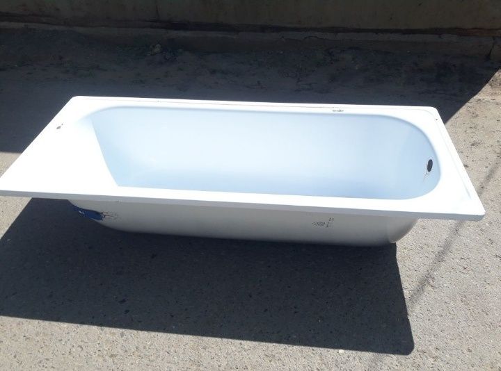 Продам ванну метталическую