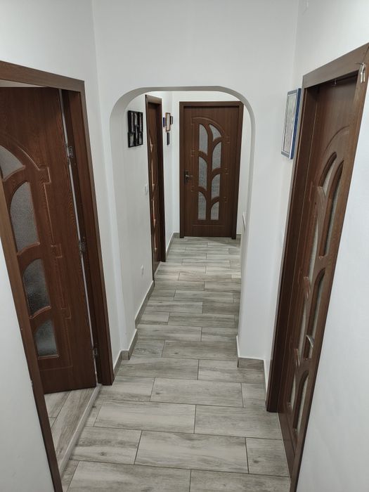 Apartament cu 2 camere zona centrala