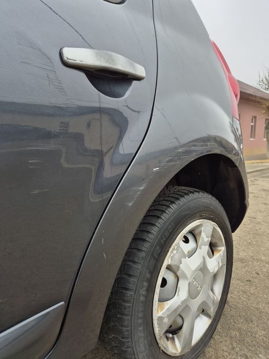 Vand schimb Dacia sandero 1.5 dci