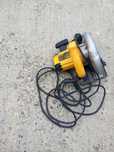 Circular dewalt de mână