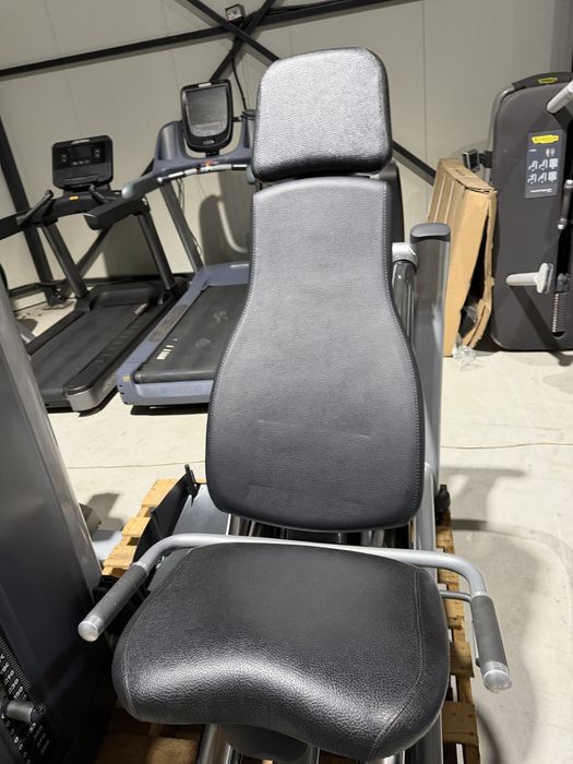 Presa picioare LIFE FITNESS,  este noua