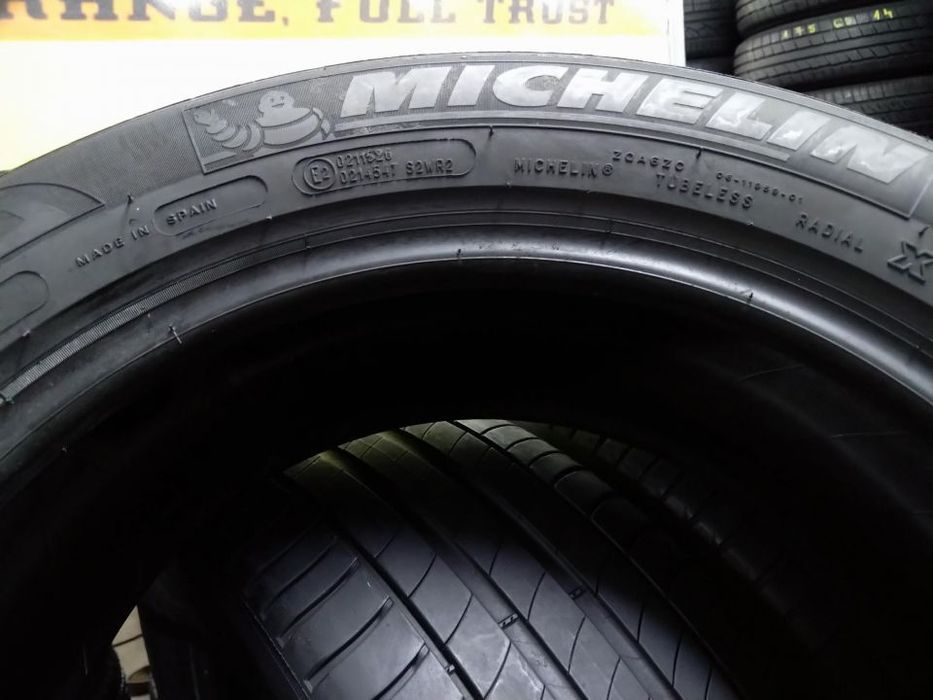 225 55 17, 205 55 17, 215 55 17 , 215 50 17 , 205 50 17, 245 50 17, 23