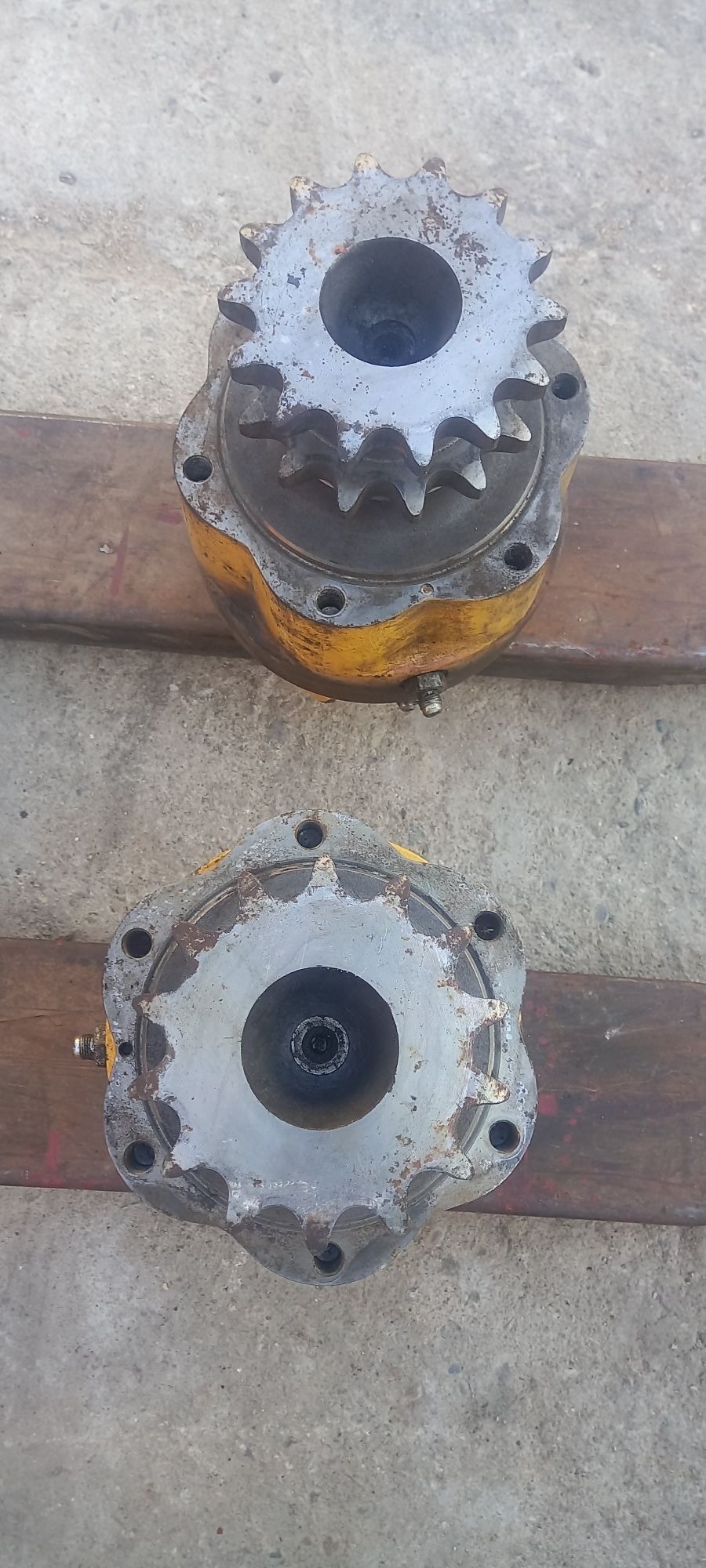 hidromotor marș Poclain Hydraulics ML / bun la foreză crapator lemne