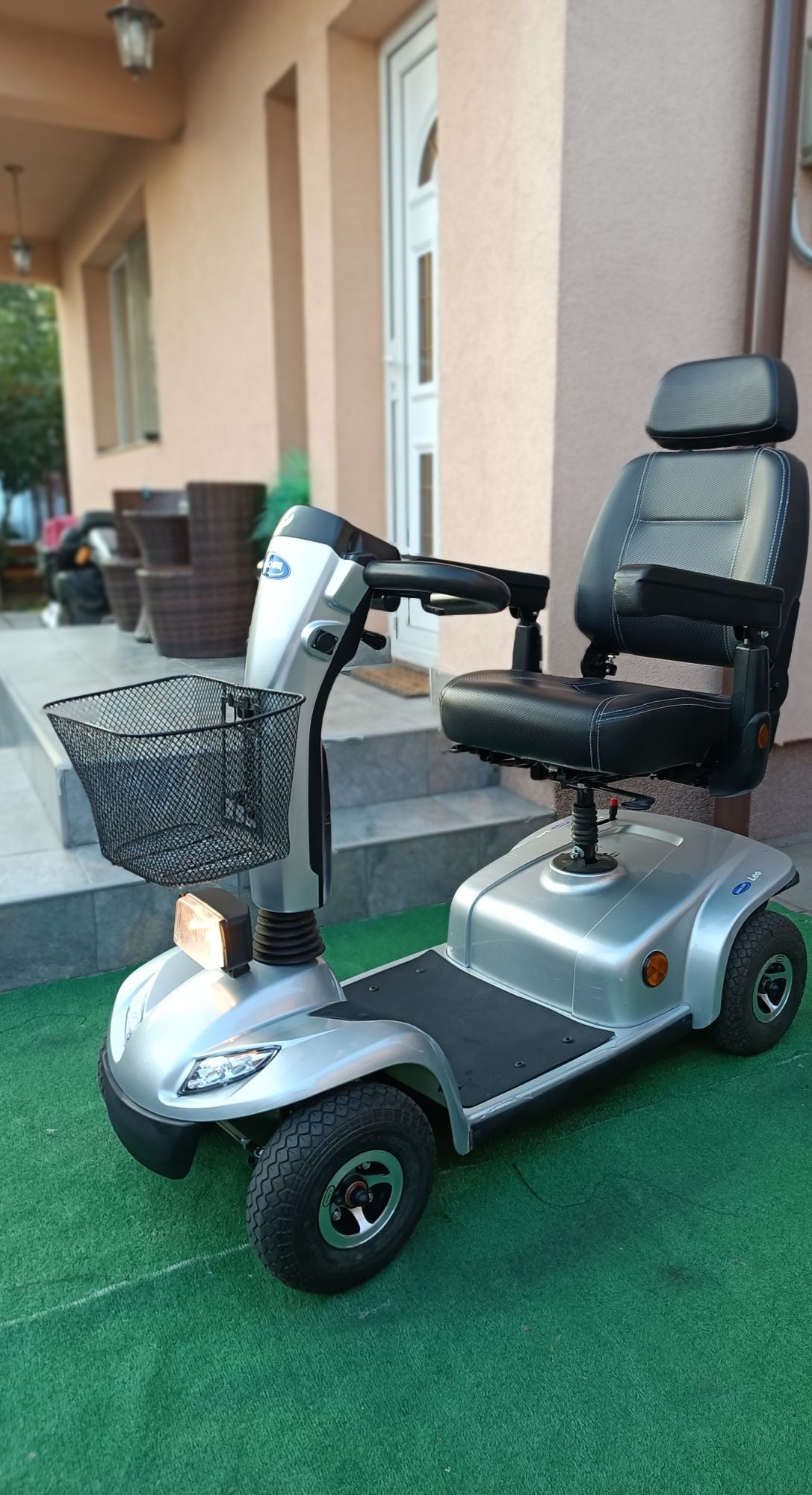 Dezabilitati Dizabilitati scuter carucior căruț electric handicap scau