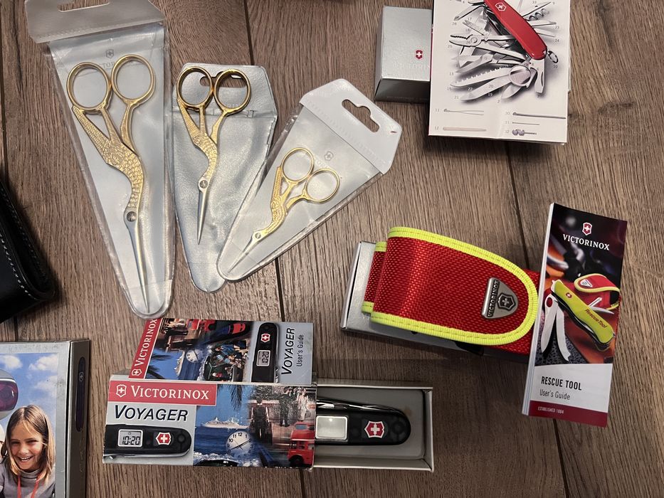 Victorinox briceag , cutit, foarfeca, accesorii Noi, colectie
