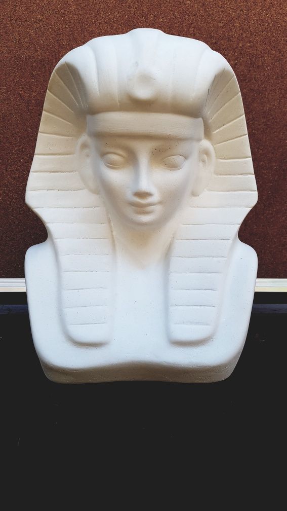 Statuete ipsos- modele egiptene