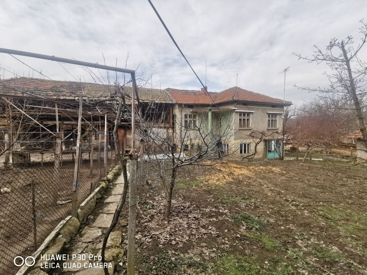 Продава се Къща в с. Стражец, Област Разград - 1000 кв.м за 34 €/кв.м - Снимка #20