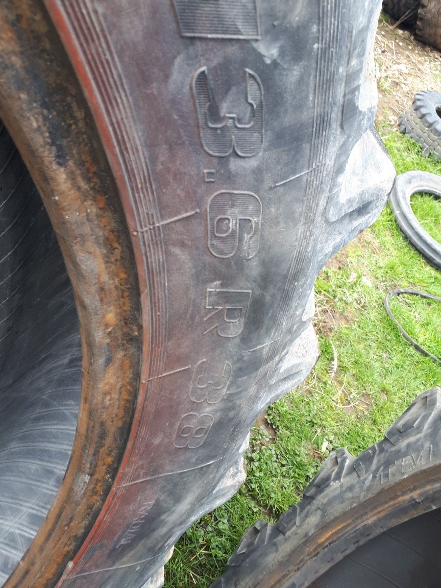 Cauciucuri tractor sau Ifron 13,6R38