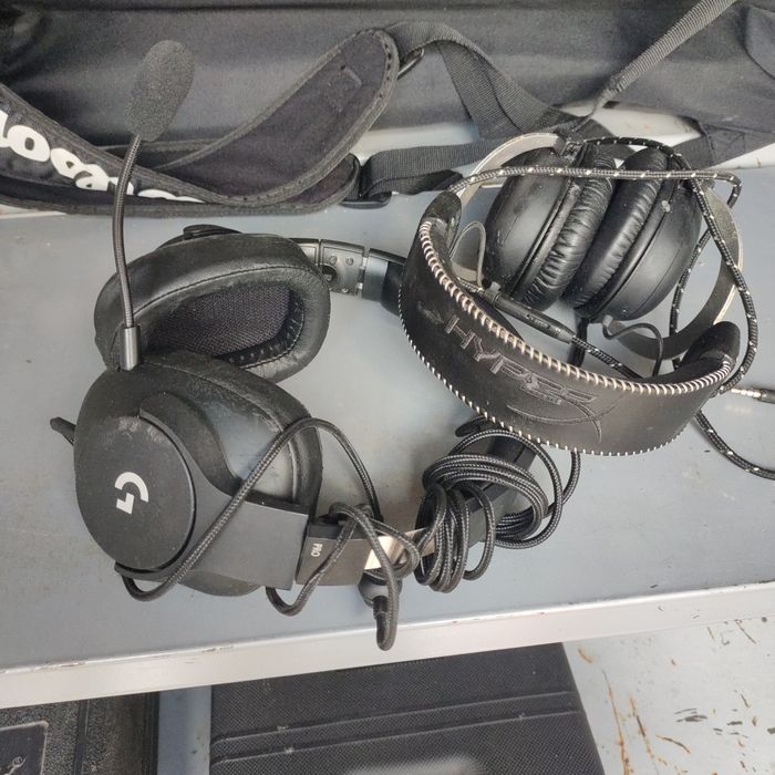 Geanta rachete tenis, flex, casti, masina de găurit