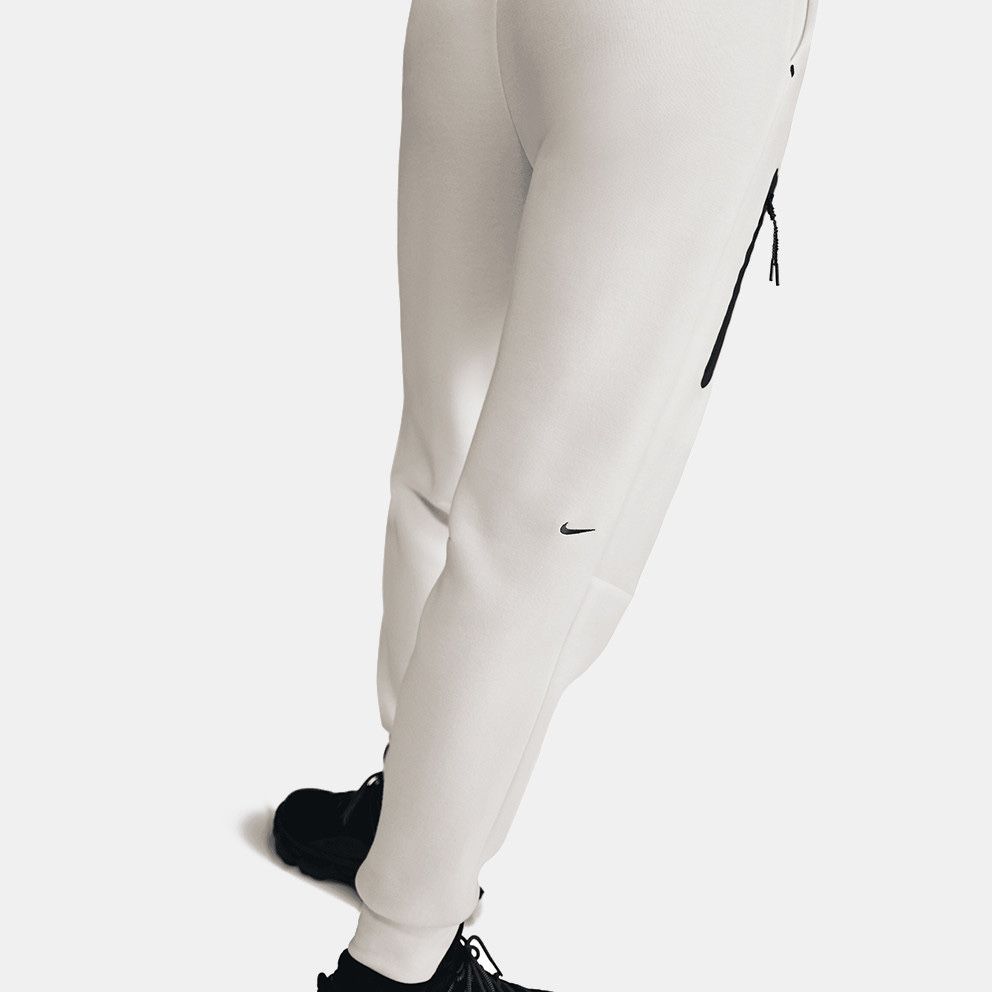Nike Tech Fleece
