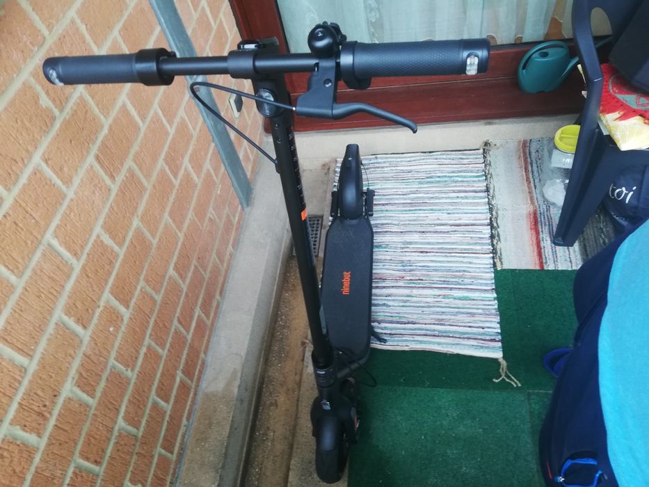 Електрически скутер SEGWAY Ninebot  Kickscooter F2 E