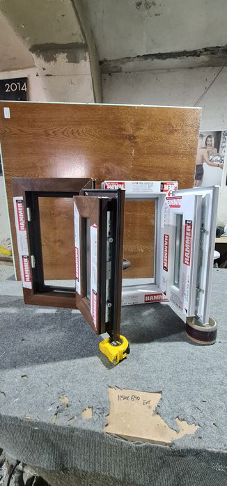 Geam termopan mic 28x47 sau 40x40 profil alb sau maro
