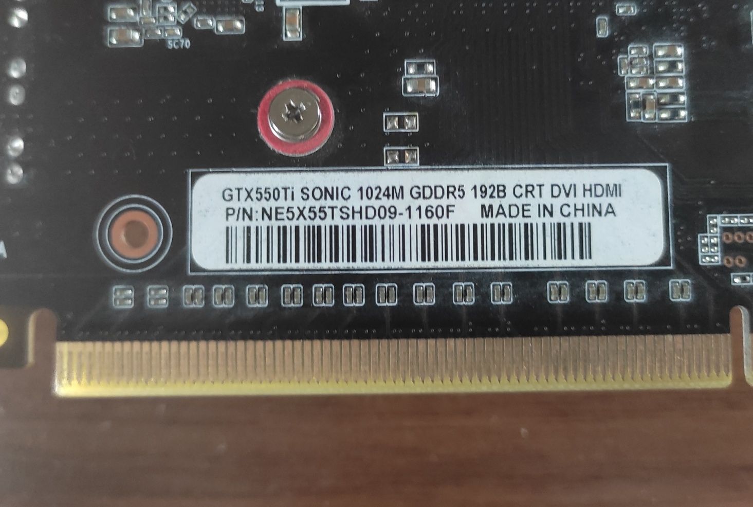 Видеокарта Geforce GTX 550 Ti 1Gb GDDR5